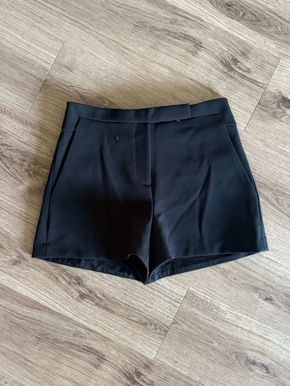 NWT Halston Heritage Black High-Waist Tailored Shorts
